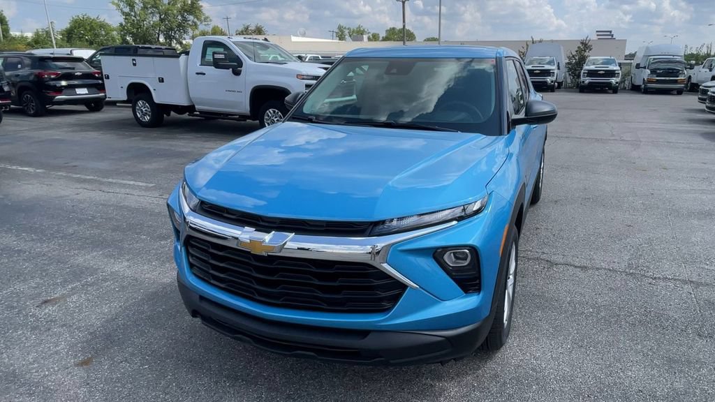 New 2026 Chevrolet TrailBlazer LS AWD/4WD image 5