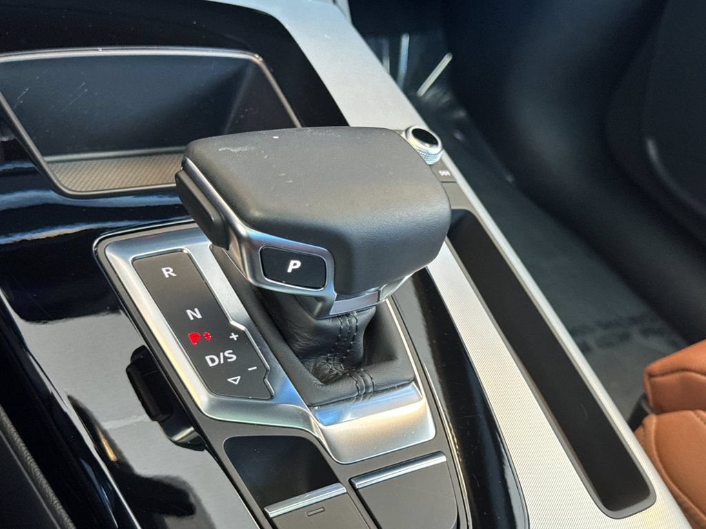 Used 2025 Audi Q5 2.0T Premium AWD/4WD image 30