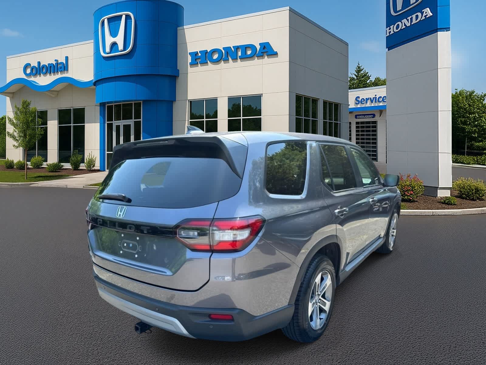 Used 2024 Honda Pilot EX-L image 6