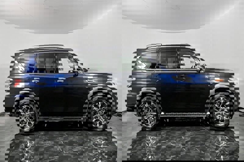 Used 2019 Nissan Armada SL w/ Premium Package image 13