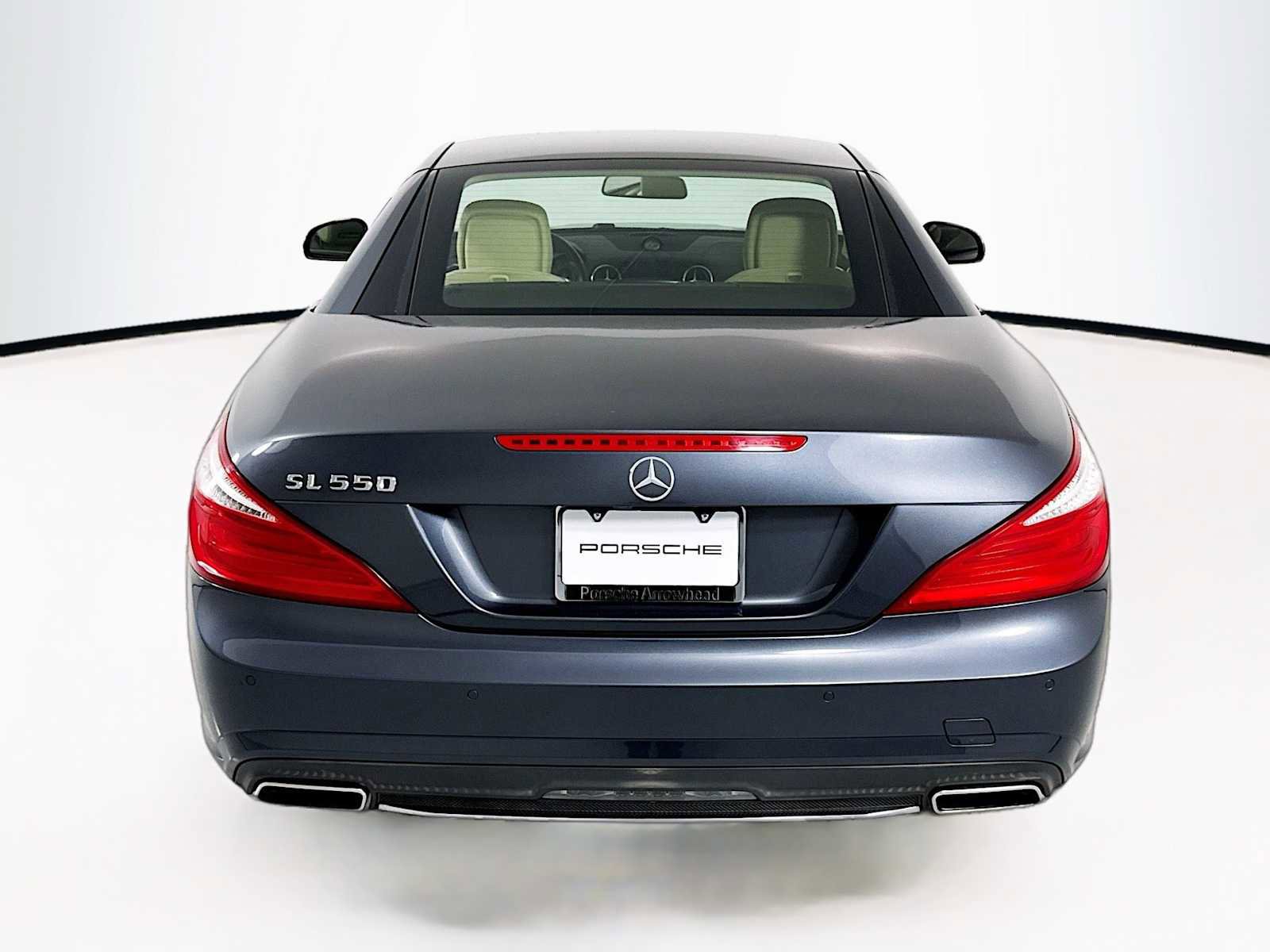 Used 2014 Mercedes-Benz SL 550 image 10