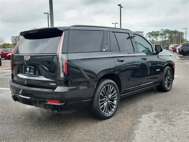 Used 2024 Cadillac Escalade V image 4