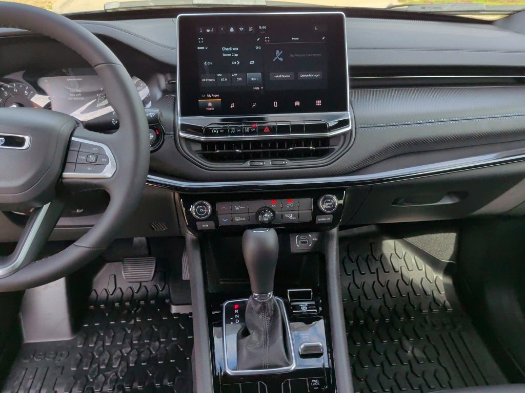 New 2026 Jeep Compass Altitude image 20