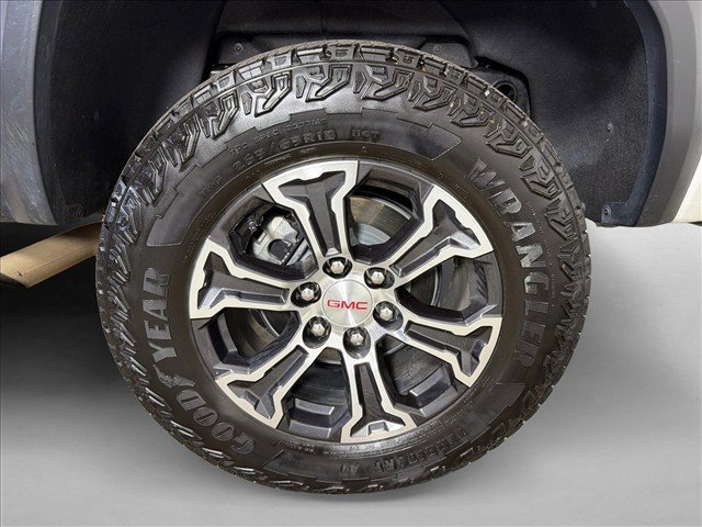 Used 2025 GMC Canyon AT4 AWD/4WD image 18