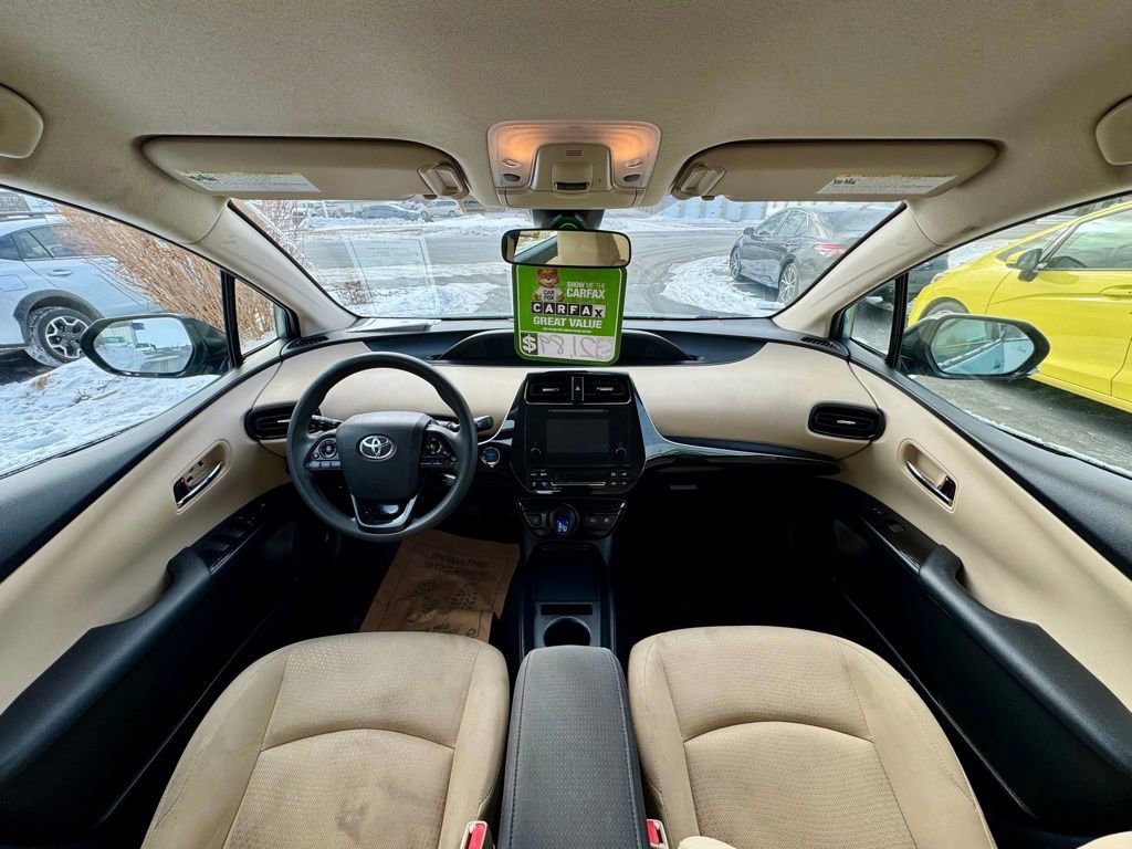 Used 2019 Toyota Prius LE image 14