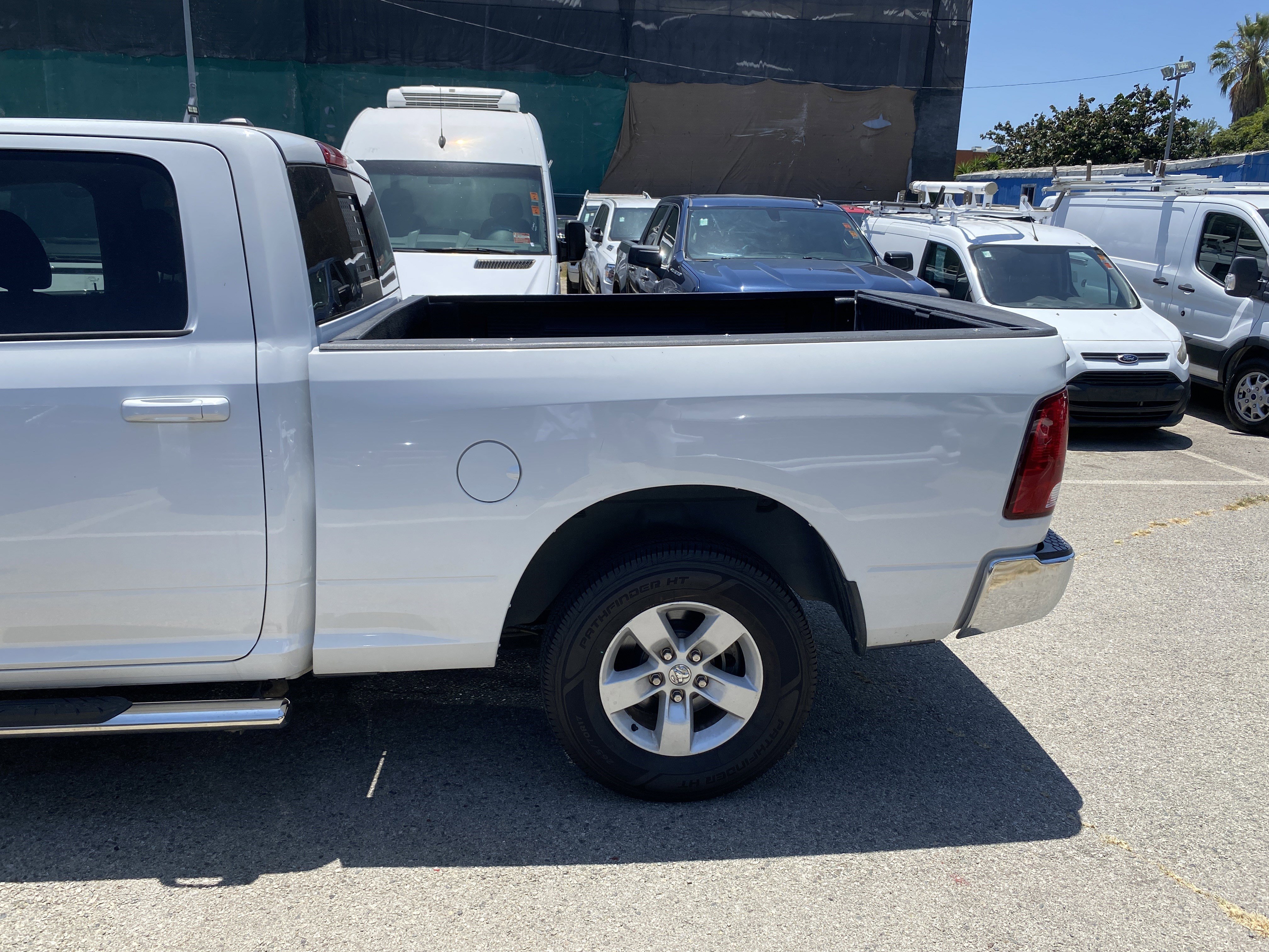 Used 2019 RAM 1500 Classic SLT RWD image 18