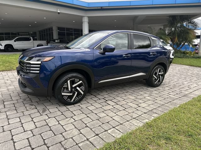 Used 2025 Nissan Kicks SV FWD image 21