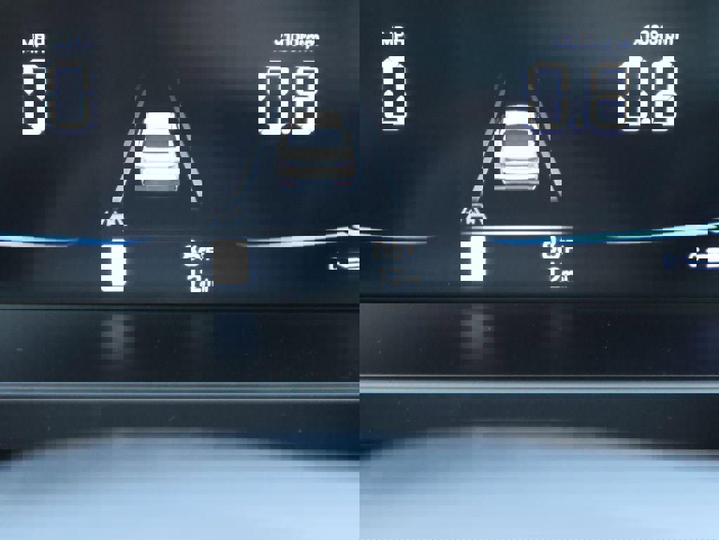 New 2026 Hyundai Elantra Sport image 31