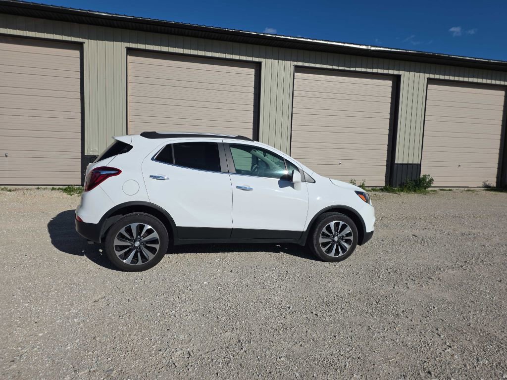 Used 2021 Buick Encore Preferred AWD/4WD image 4