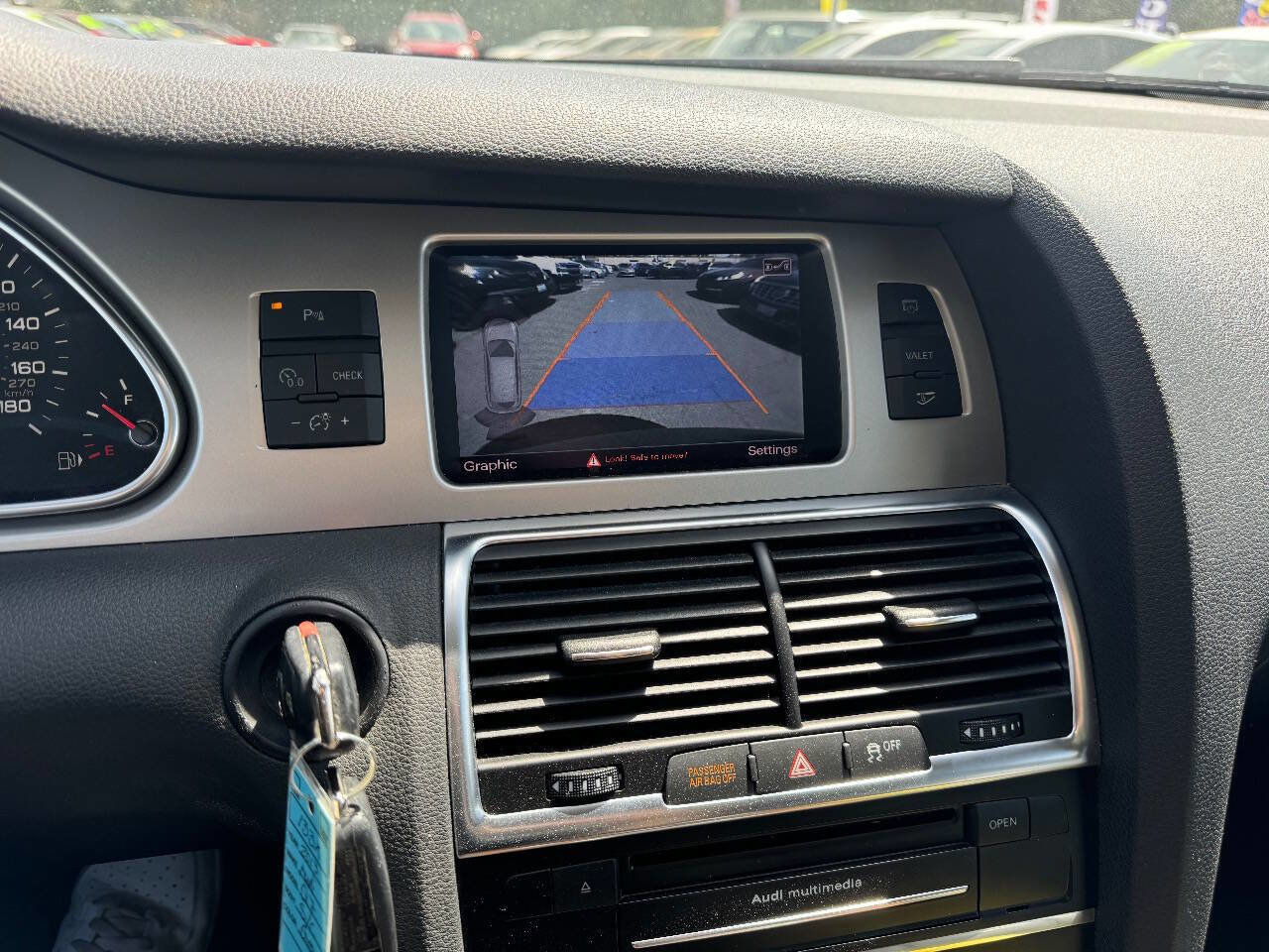 Used 2013 Audi Q7 3.0T Premium Plus w/ Premium Plus Pkg image 21