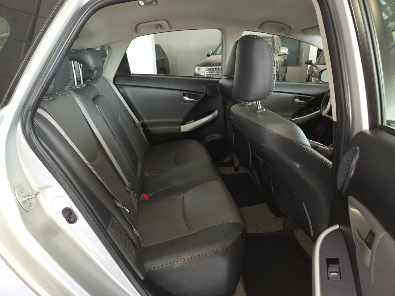 Used 2013 Toyota Prius Four FWD image 24