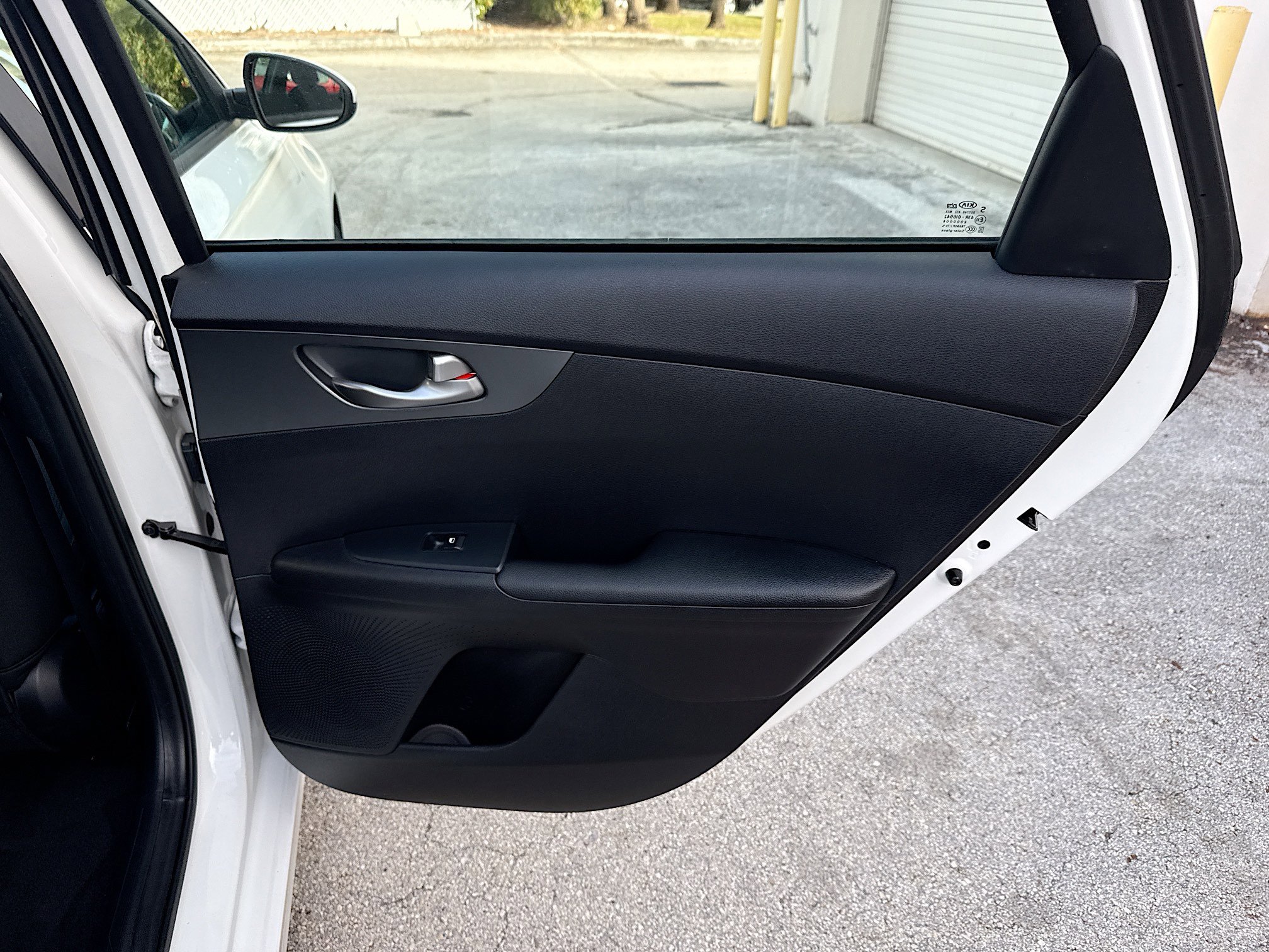 Used 2021 Kia Forte LXS image 27