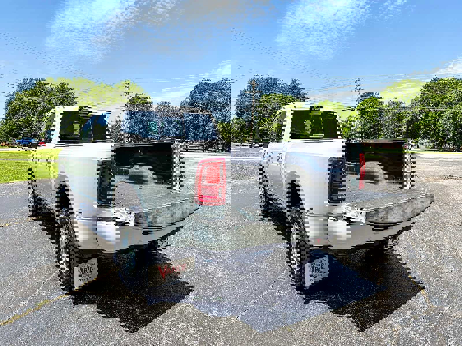 New 2025 RAM 3500 Laramie image 19