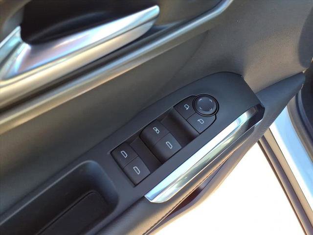 New 2026 Chevrolet Traverse LT image 18