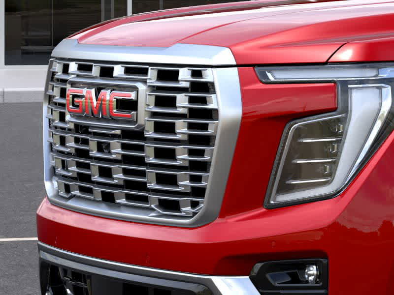 New 2026 GMC Yukon Denali w/ Sun & Power Step Package image 13