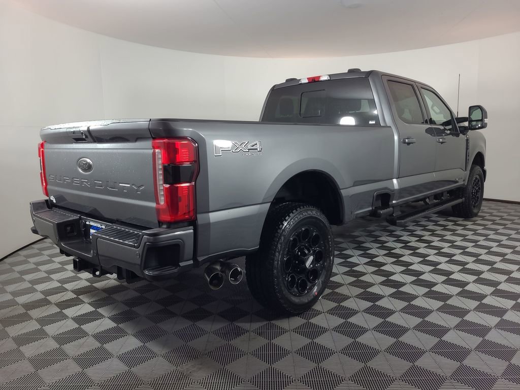 New 2026 Ford F350 Lariat w/ Black Appearance Package image 3