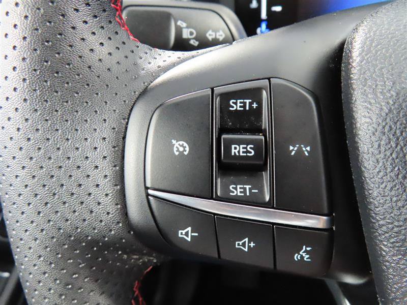 Used 2025 Ford Escape ST-Line FWD image 21