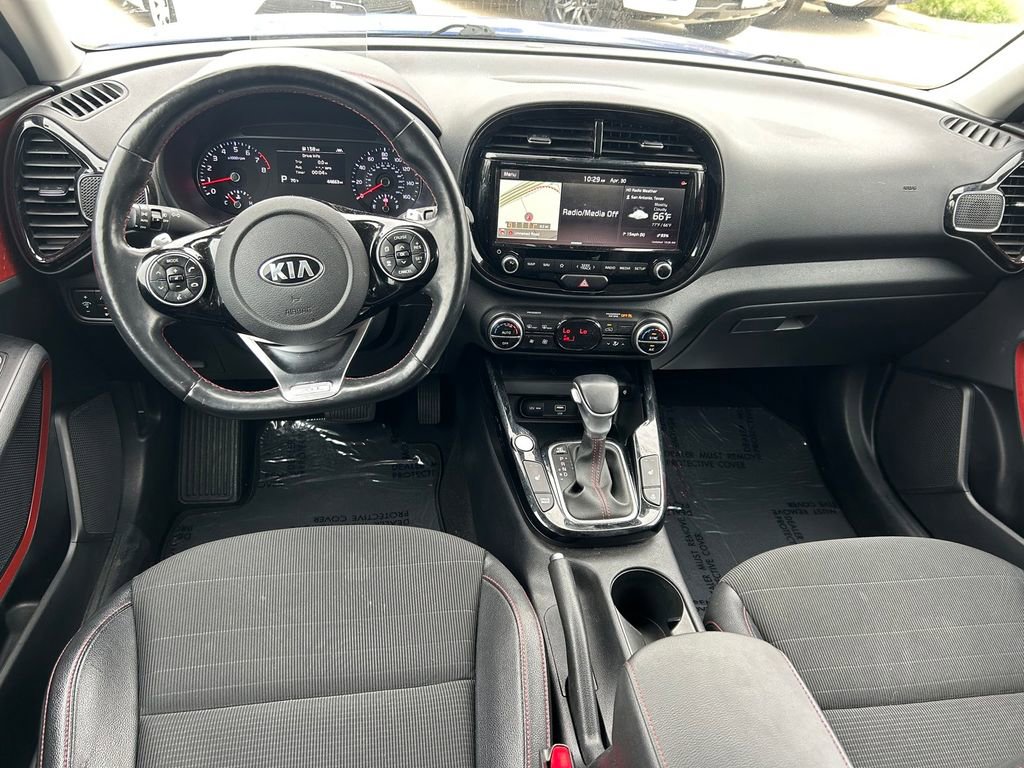 Used 2021 Kia Soul Turbo FWD image 17