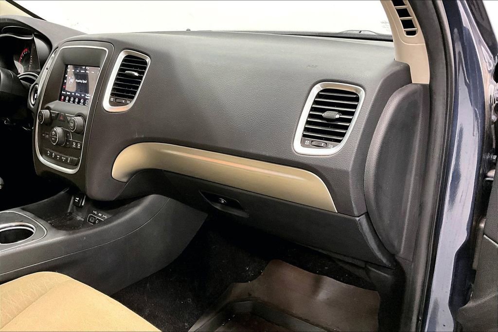 Used 2019 Dodge Durango SXT image 19
