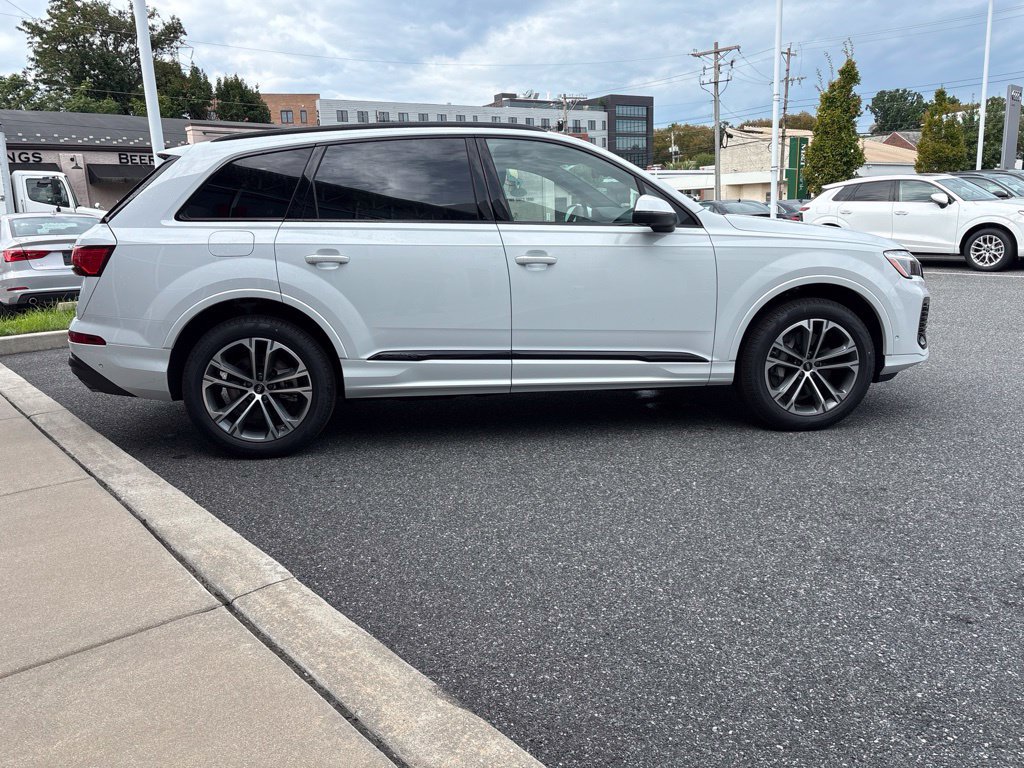 New 2026 Audi Q7 2.0T Premium AWD/4WD image 6