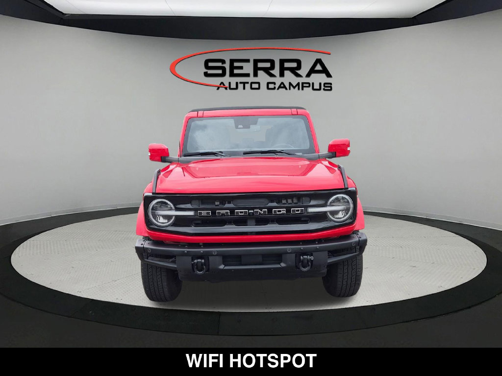 Used 2022 Ford Bronco Outer Banks AWD/4WD image 9
