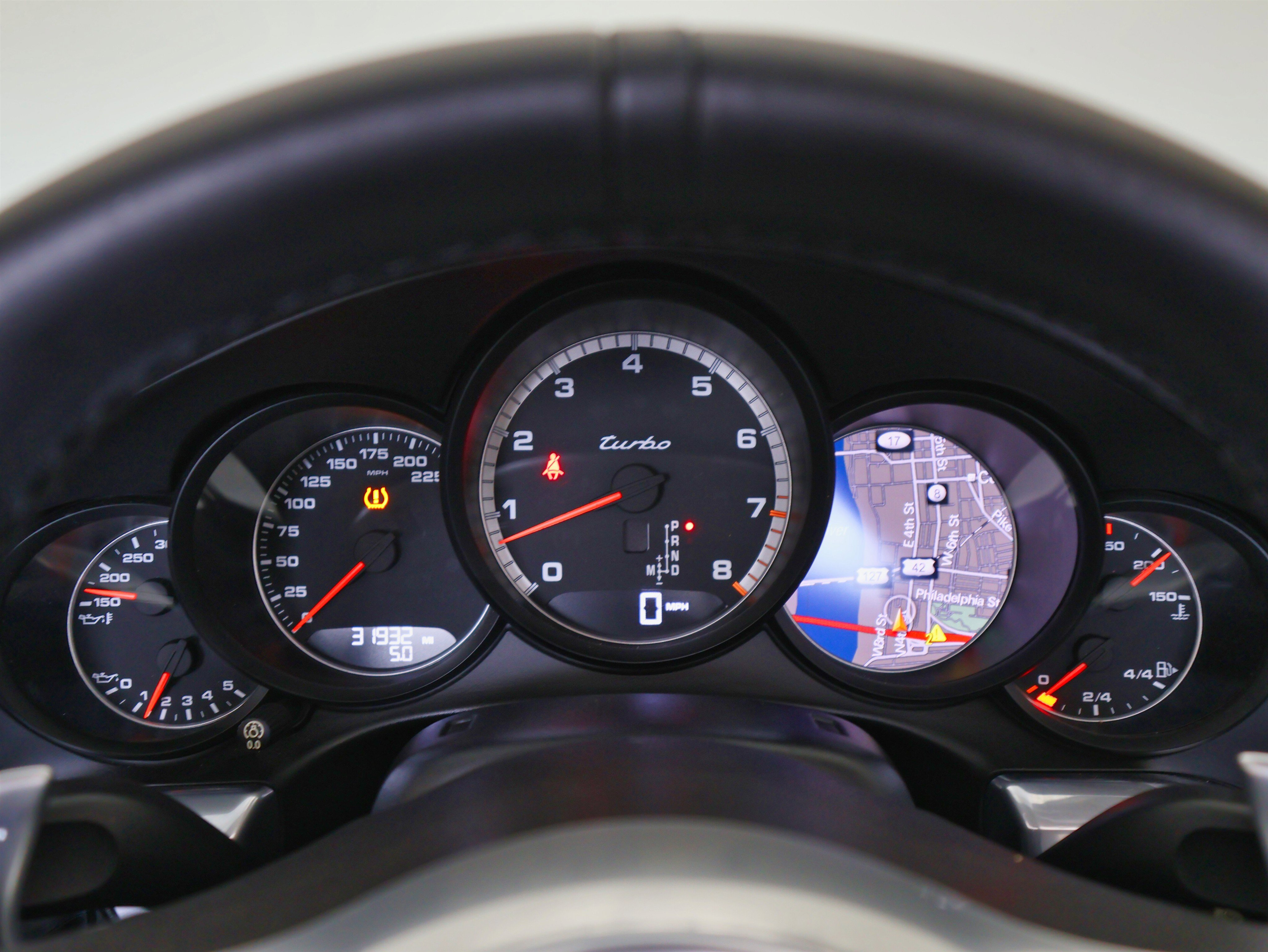 Used 2016 Porsche 911 Turbo image 37