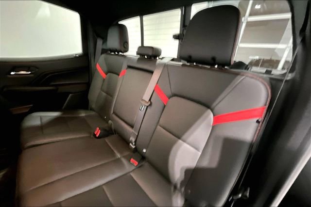 Used 2023 Chevrolet Colorado Z71 w/ Z71 Convenience Package 2 AWD/4WD image 24