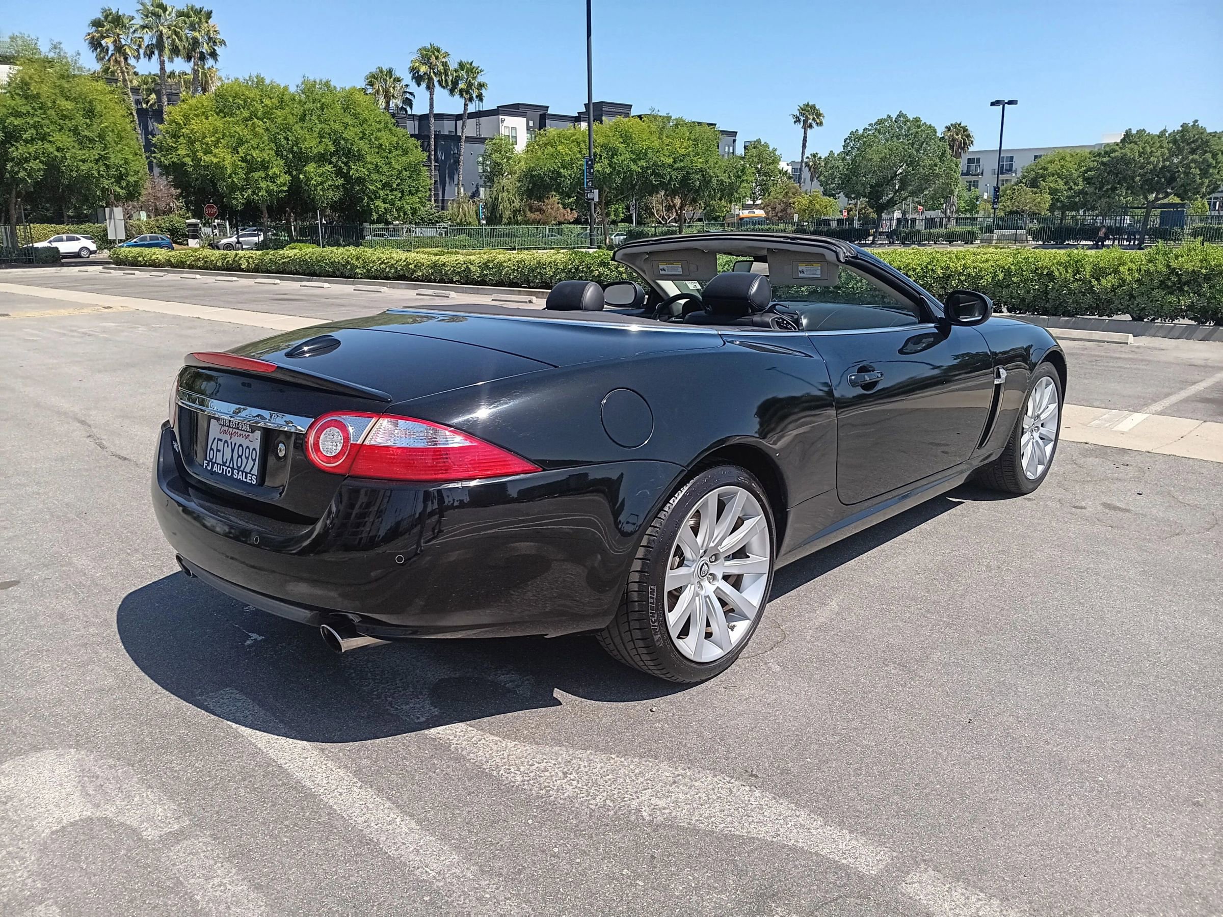 Used 2009 Jaguar XK Convertible image 18