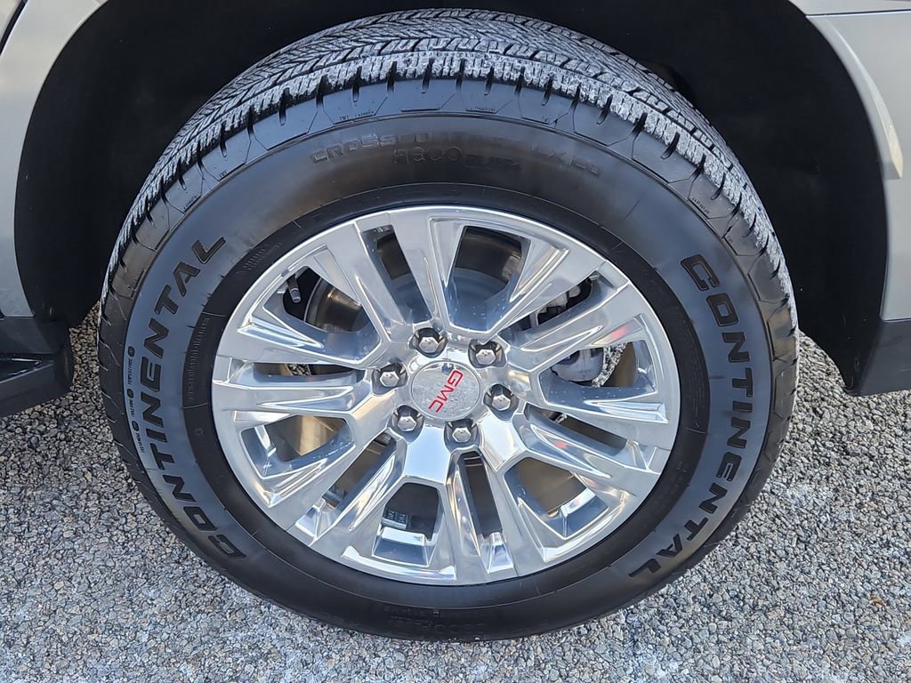 Used 2024 GMC Yukon Denali w/ Max Trailering Package image 8