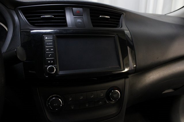 Used 2019 Nissan Sentra S image 12