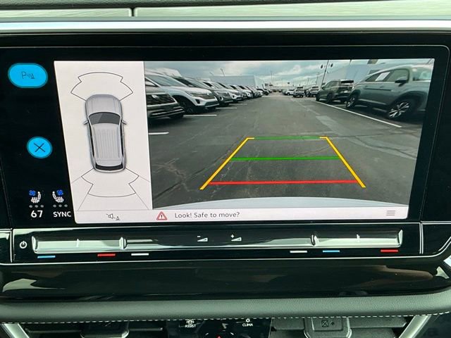 Certified 2025 Volkswagen Atlas Cross Sport SE image 26