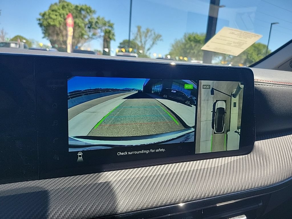 New 2025 Nissan Kicks SR FWD image 31