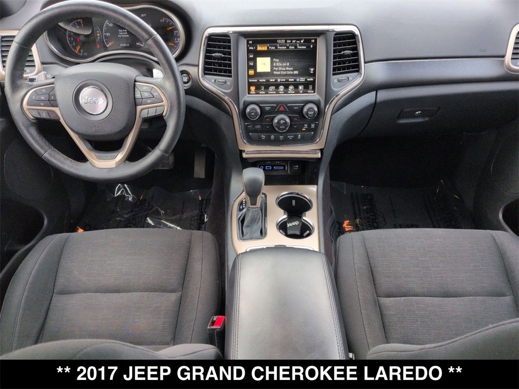 Used 2017 Jeep Grand Cherokee Laredo w/ Quick Order Package 23E image 24