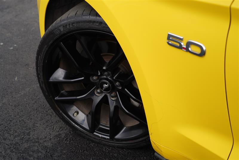 Used 2015 Ford Mustang GT Premium image 13