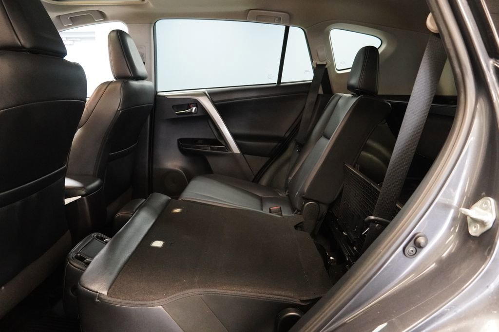Used 2018 Toyota RAV4 Limited w/ All Weather Liner Package image 29