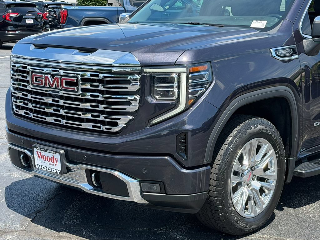 Used 2022 GMC Sierra 1500 Denali AWD/4WD image 4