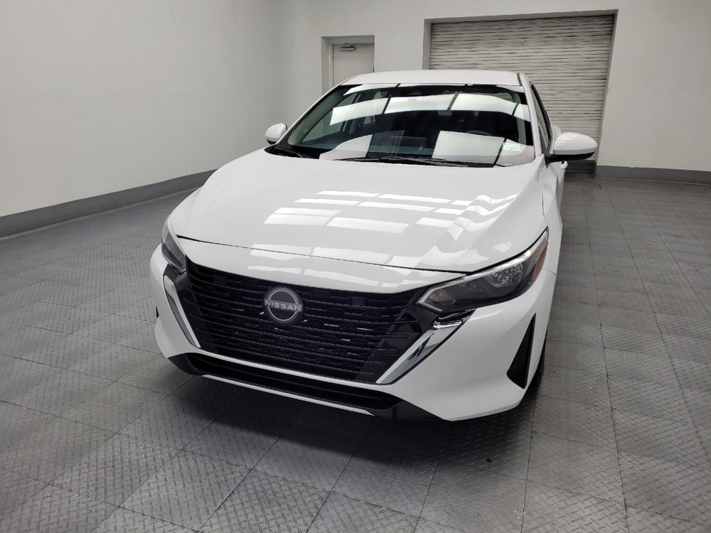 Used 2025 Nissan Sentra SV FWD image 15