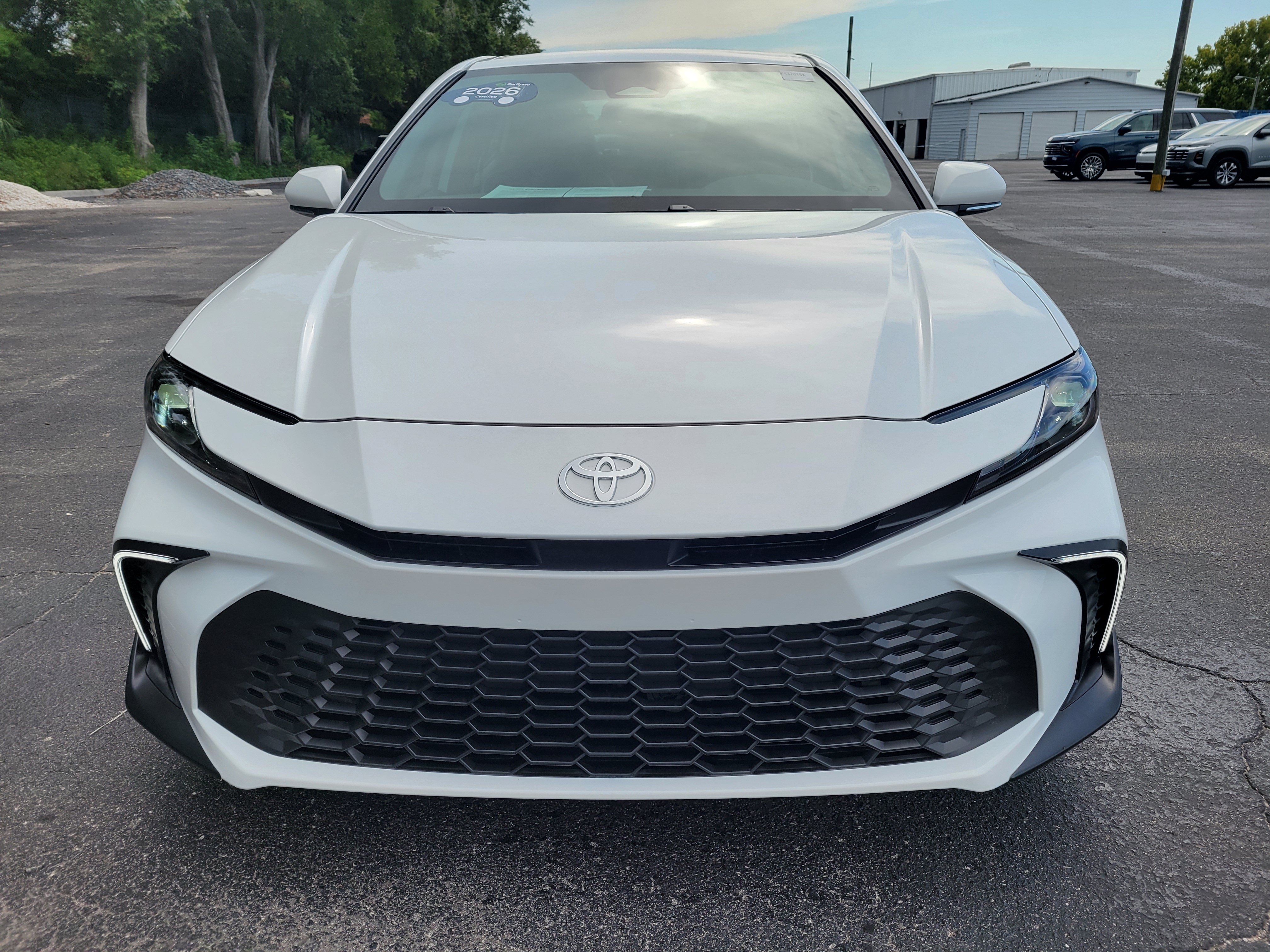 Used 2026 Toyota Camry SE FWD image 2