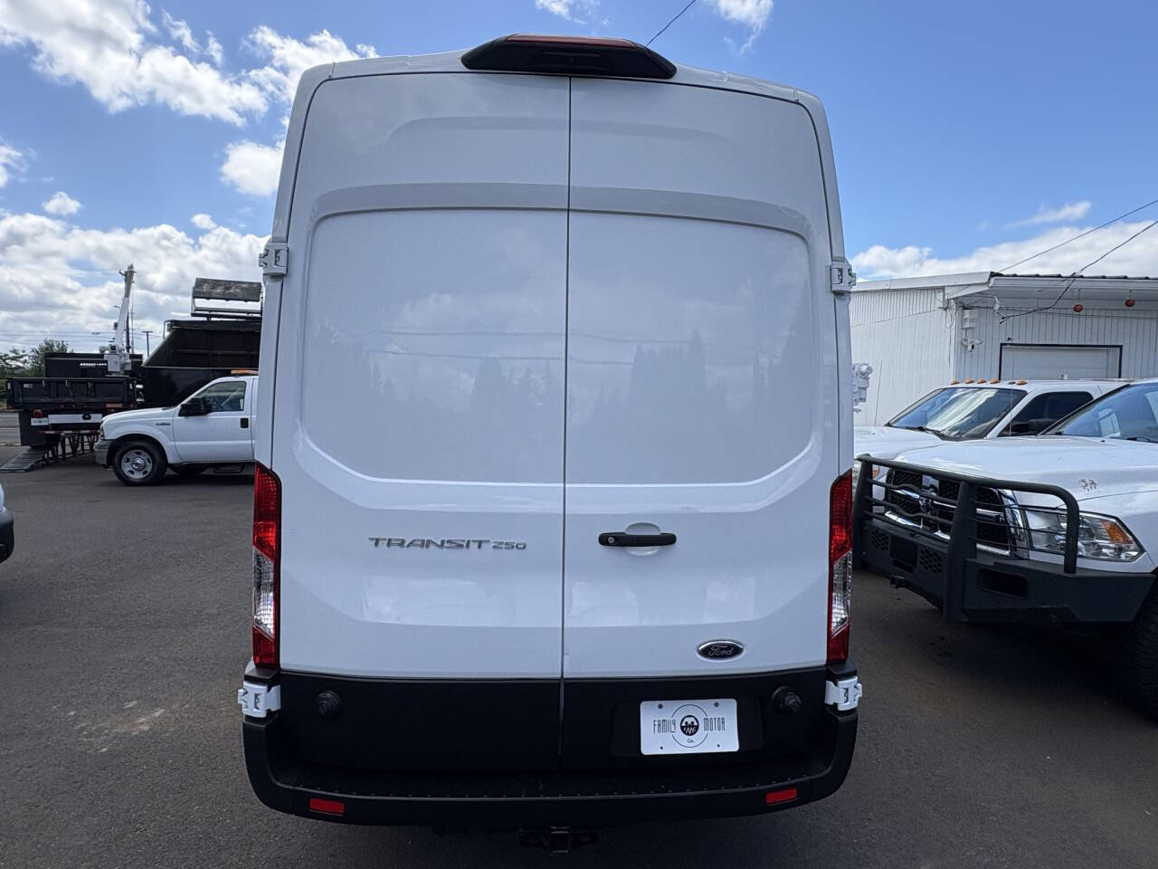 Used 2020 Ford Transit 250 148 High Roof RWD image 7