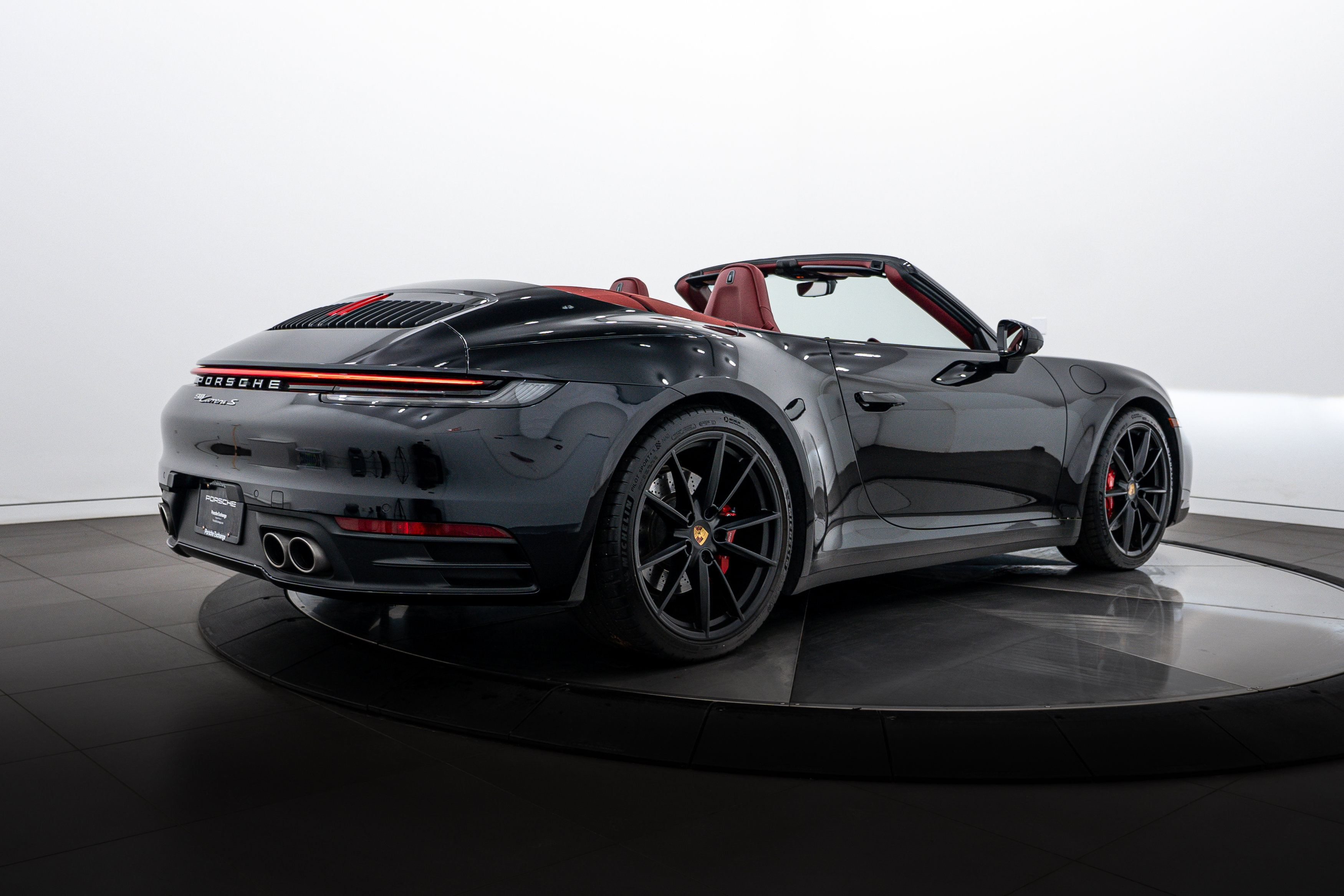 Certified 2024 Porsche 911 Carrera S RWD image 7