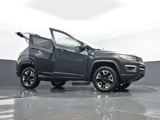 Used 2018 Jeep Compass Trailhawk w/ Navigation Group image 33
