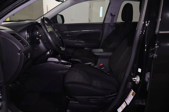 Used 2022 Mitsubishi Outlander Sport LE FWD image 22