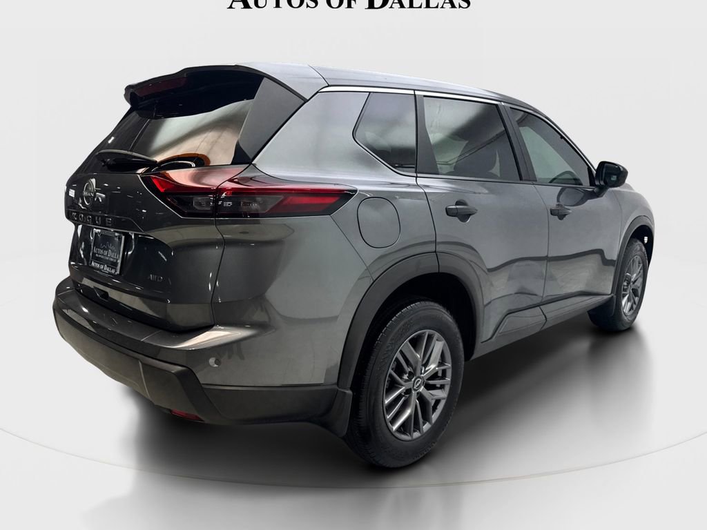 Used 2024 Nissan Rogue S AWD/4WD image 6