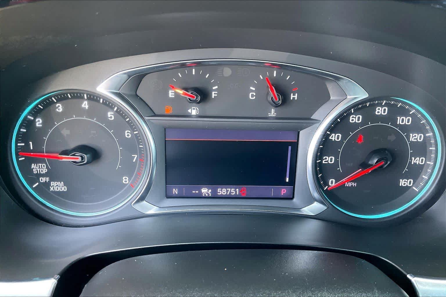 Used 2023 Chevrolet Traverse RS FWD image 24