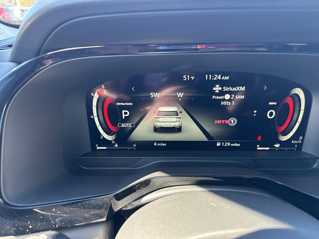 New 2025 Nissan Pathfinder Platinum w/ Black Appearance Package image 39
