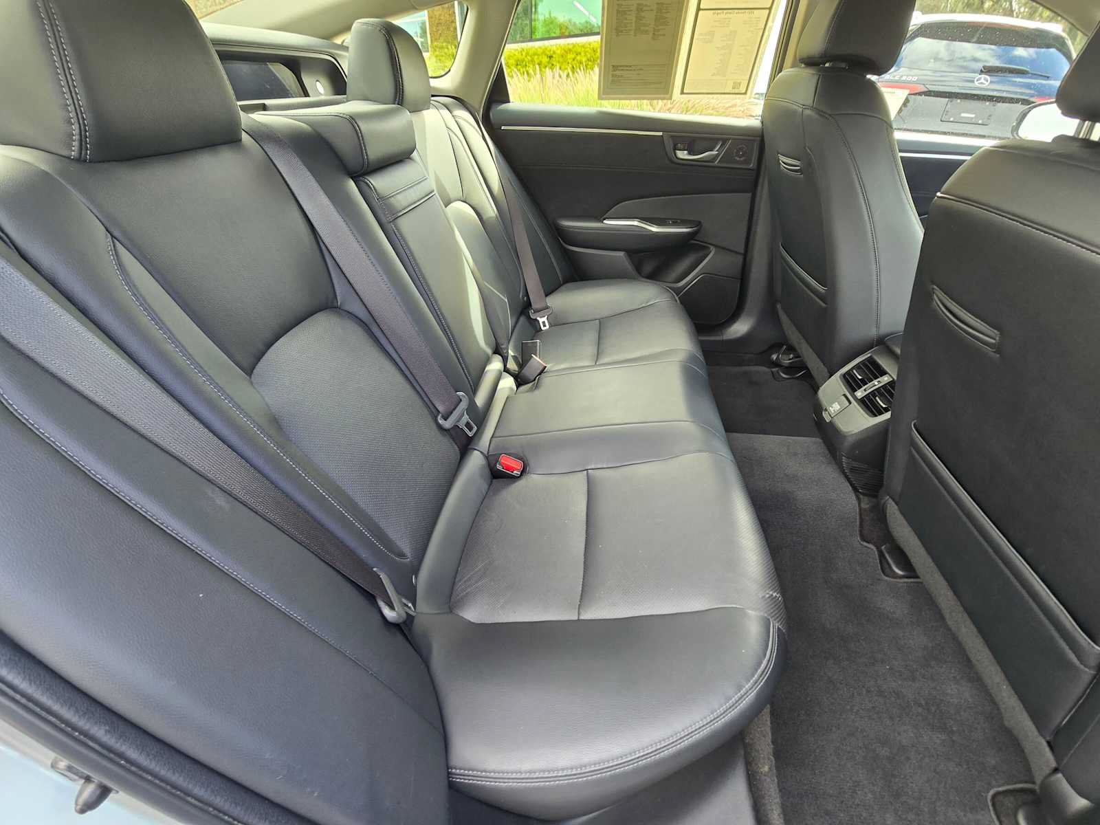 Used 2021 Honda Clarity Touring image 12