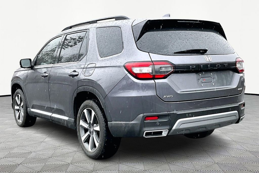Certified 2025 Honda Pilot Elite image 4