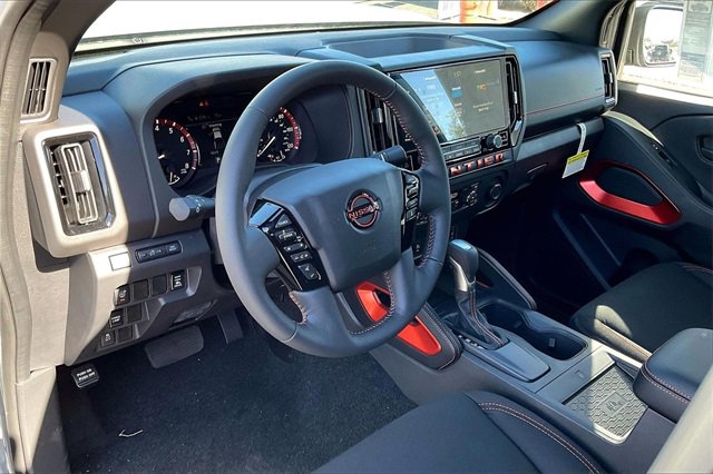 New 2026 Nissan Frontier Pro-X w/ Pro-X Convenience Package image 5