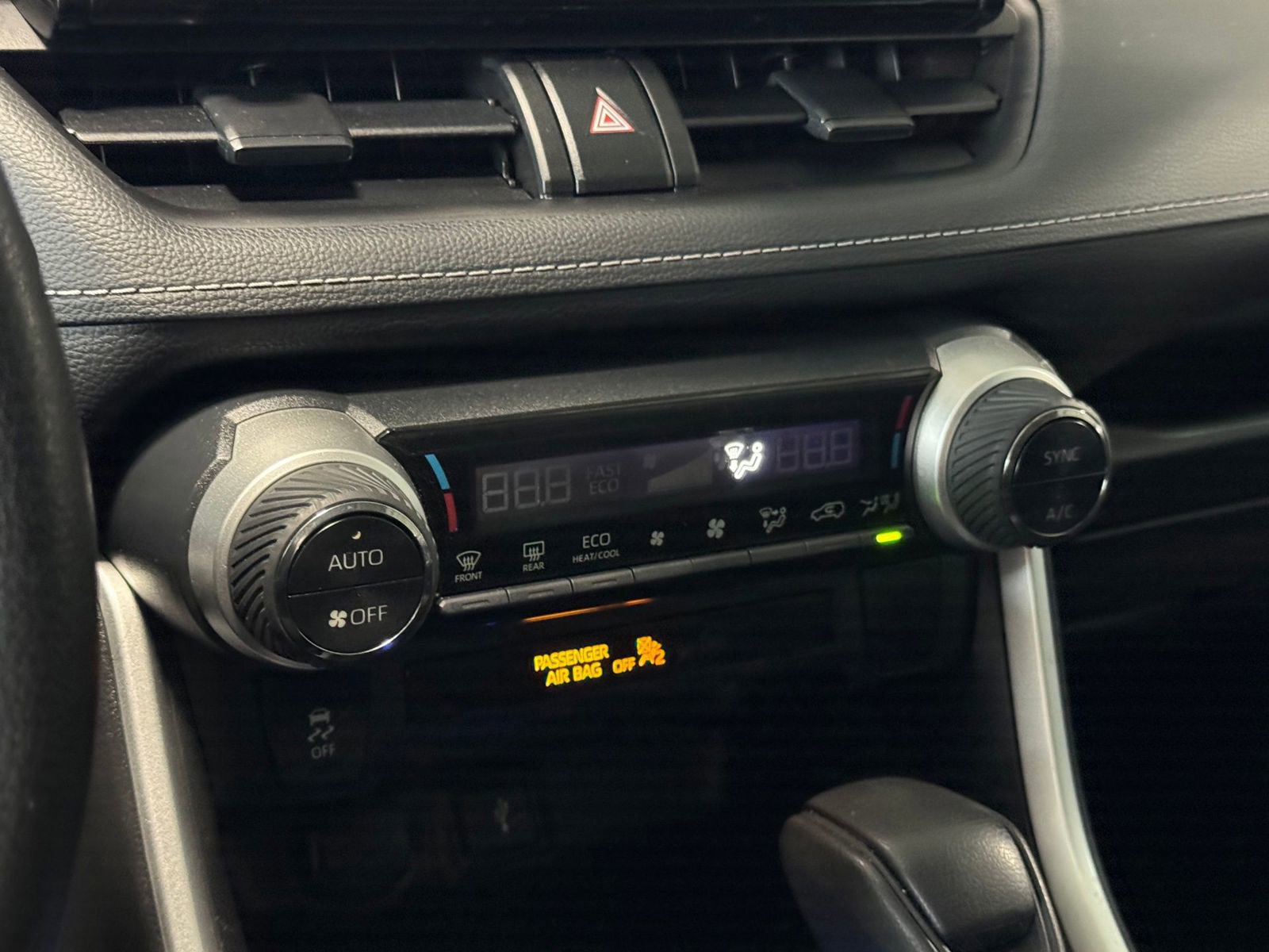 Used 2021 Toyota RAV4 XLE image 20