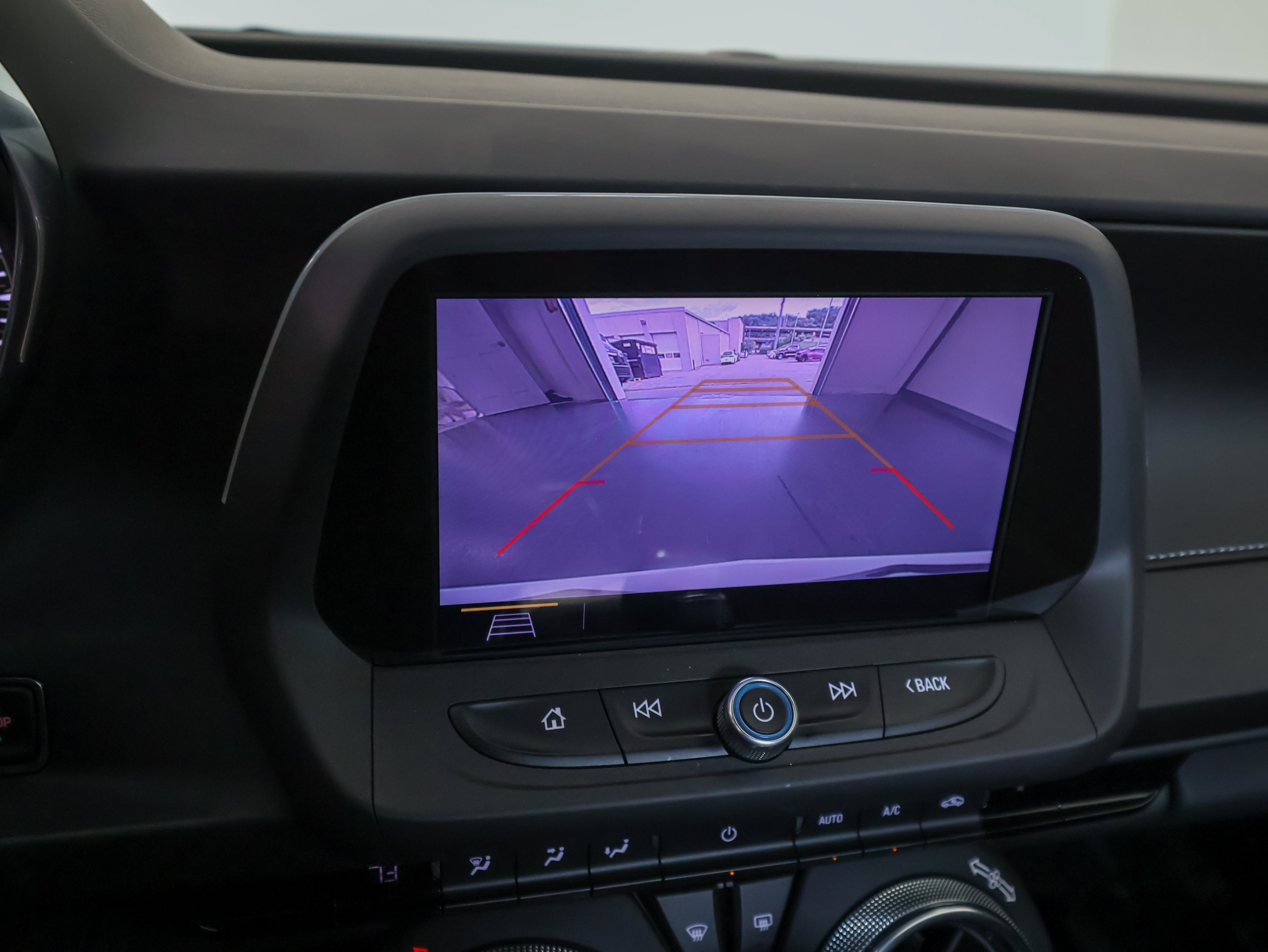 Used 2019 Chevrolet Camaro SS RWD image 26